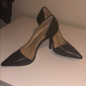Black leather Michael Kors heels